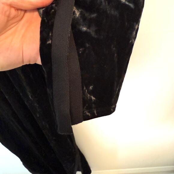 Free People We Are HAH Jump On It Velvet Jumpsuit In Black Size Large New - Picture 7 of 16